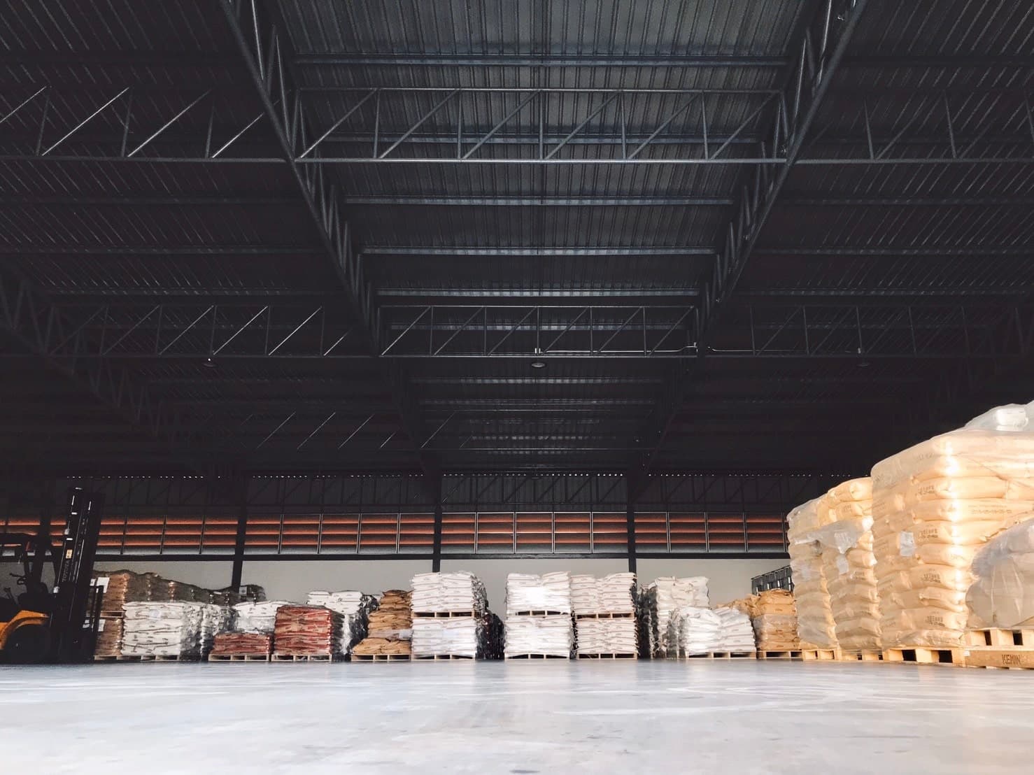 Product in warehouse (โกดังหนองจอก)